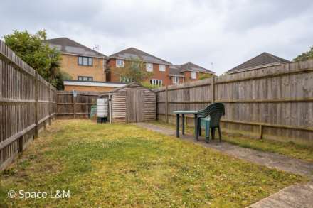 Regis Park Road, Reading, Berkshire, RG6 7AD, Image 16