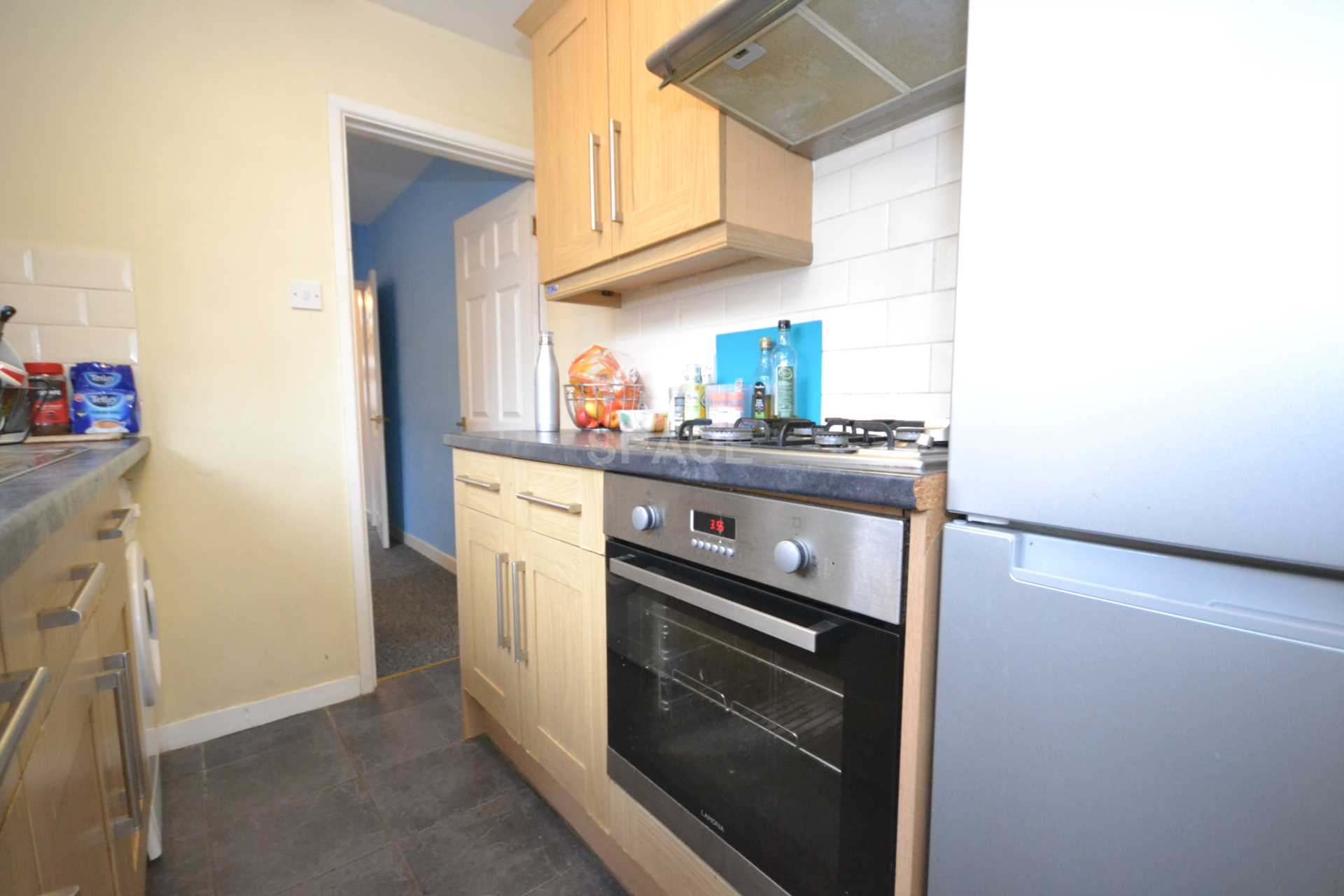 Blenheim Gardens, Reading, RG1 5QG, Image 4