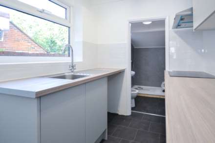 Adelaide Road, Reading, Berkshire, RG6 1PE, Image 8