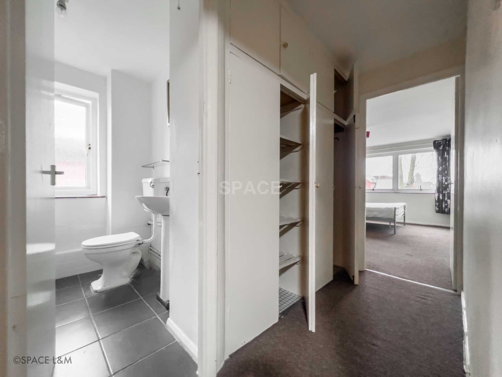 Alpha House Flats, Kendrick Road, Reading, Berkshire, RG1 5DU, Image 8