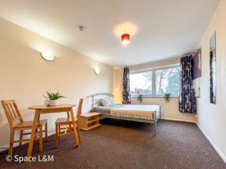 Alpha House Flats, Kendrick Road, Reading, Berkshire, RG1 5DU, Image 2