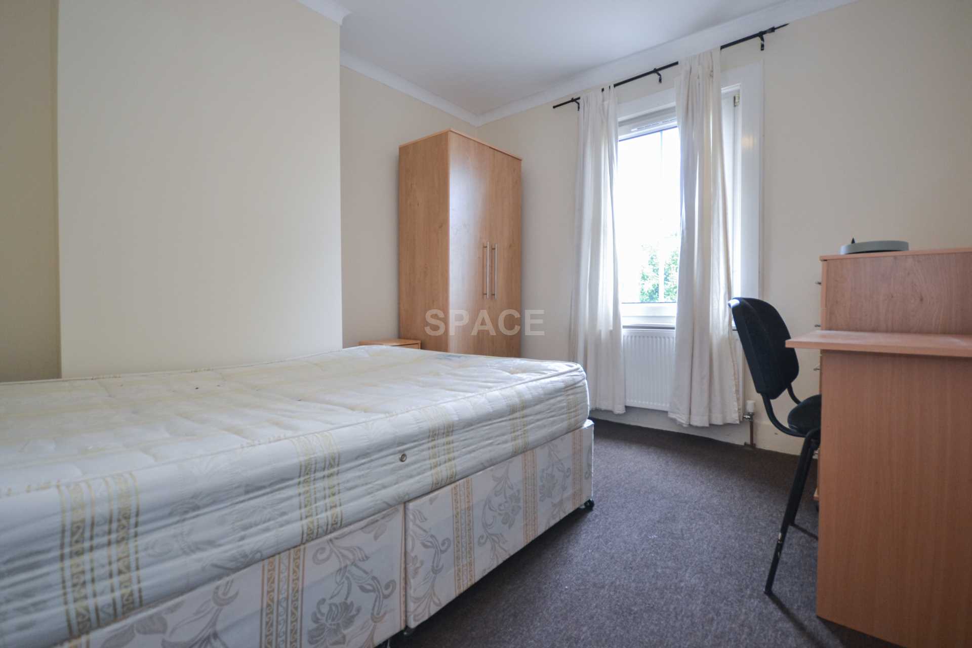 Alpine Street, Reading, Berkshire, RG1 2PZ, Image 5