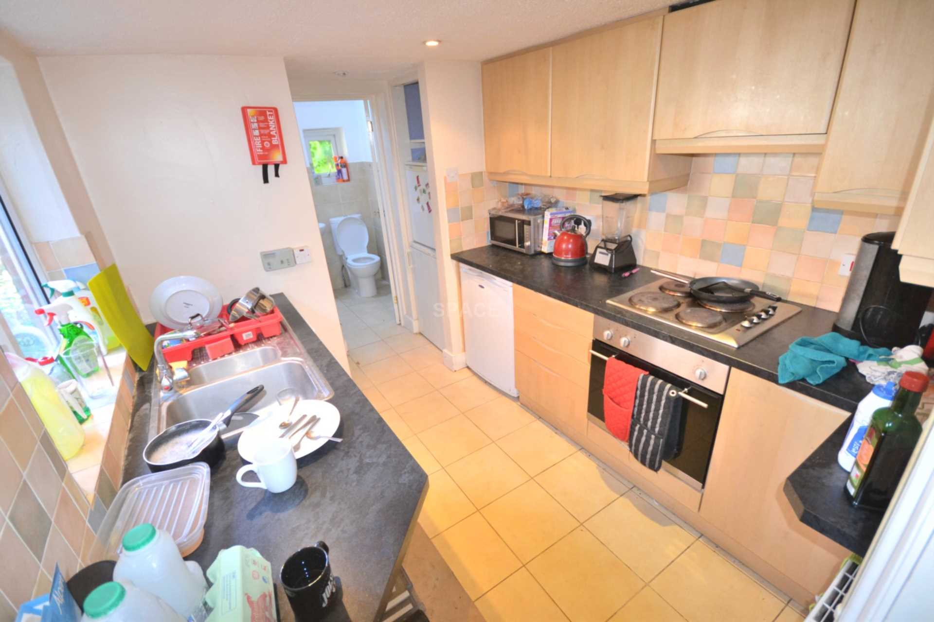 Carnarvon Road, Reading, Berkshire, RG1 5SB, Image 4