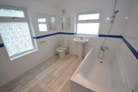 Swainstone Road, Reading, Berkshire, RG2 0DX, Image 7