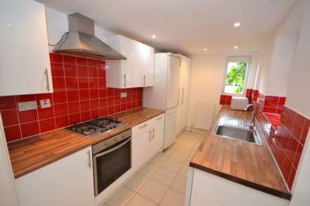 5 Bedroom Terrace, Donnington Road, Reading, Berkshire, RG1 5ND