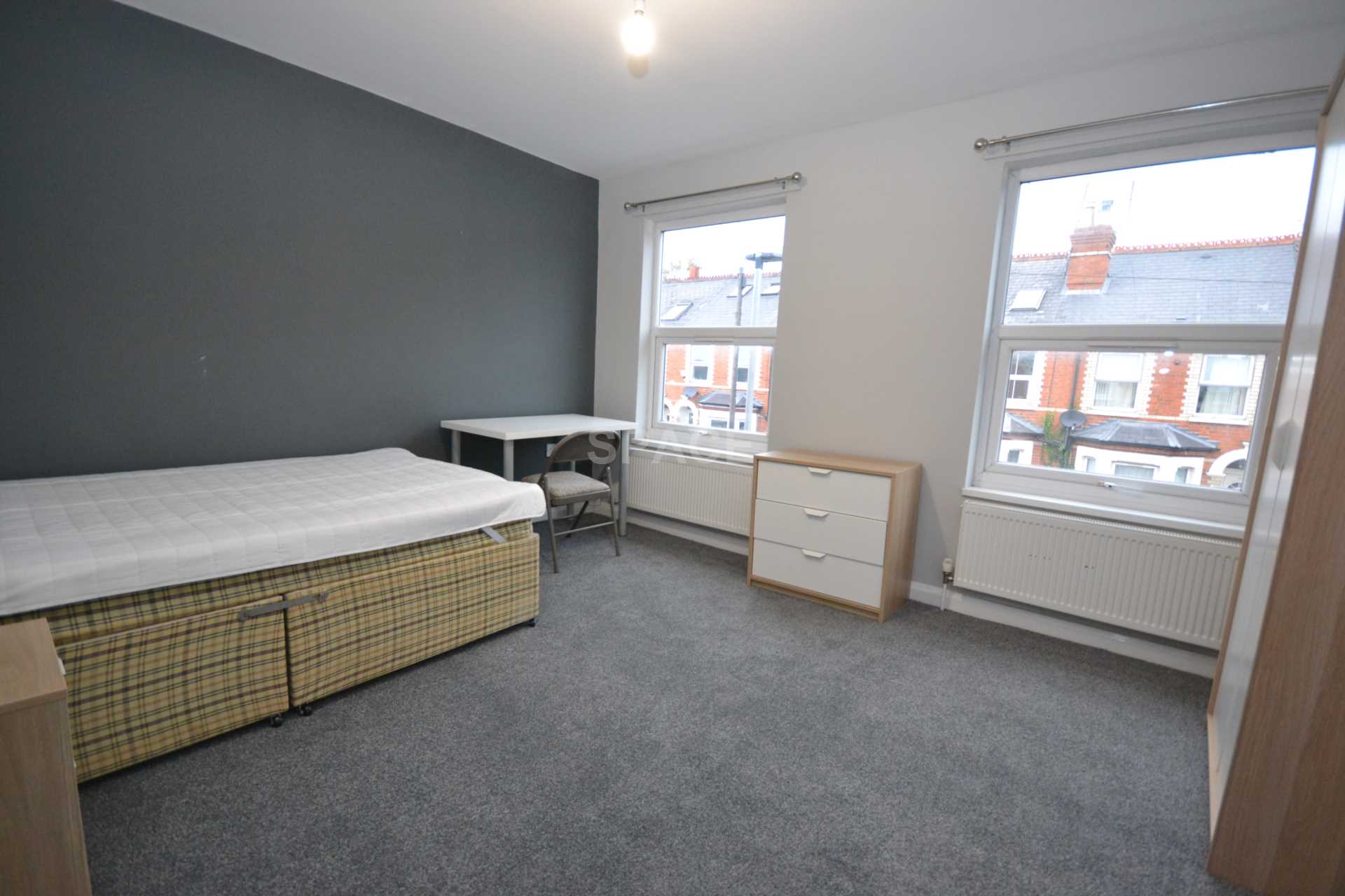 Grange Avenue, Reading, Berkshire, RG6 1DL, Image 9