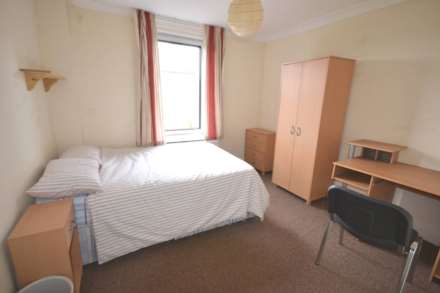 Basingstoke Road, Reading, Berkshire, RG2 0ET, Image 10