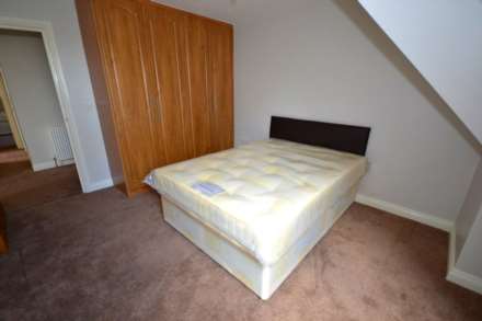 Cotehouse, Wokingham Road, Earley, Reading, Berkshire, RG6 7DU, Image 3