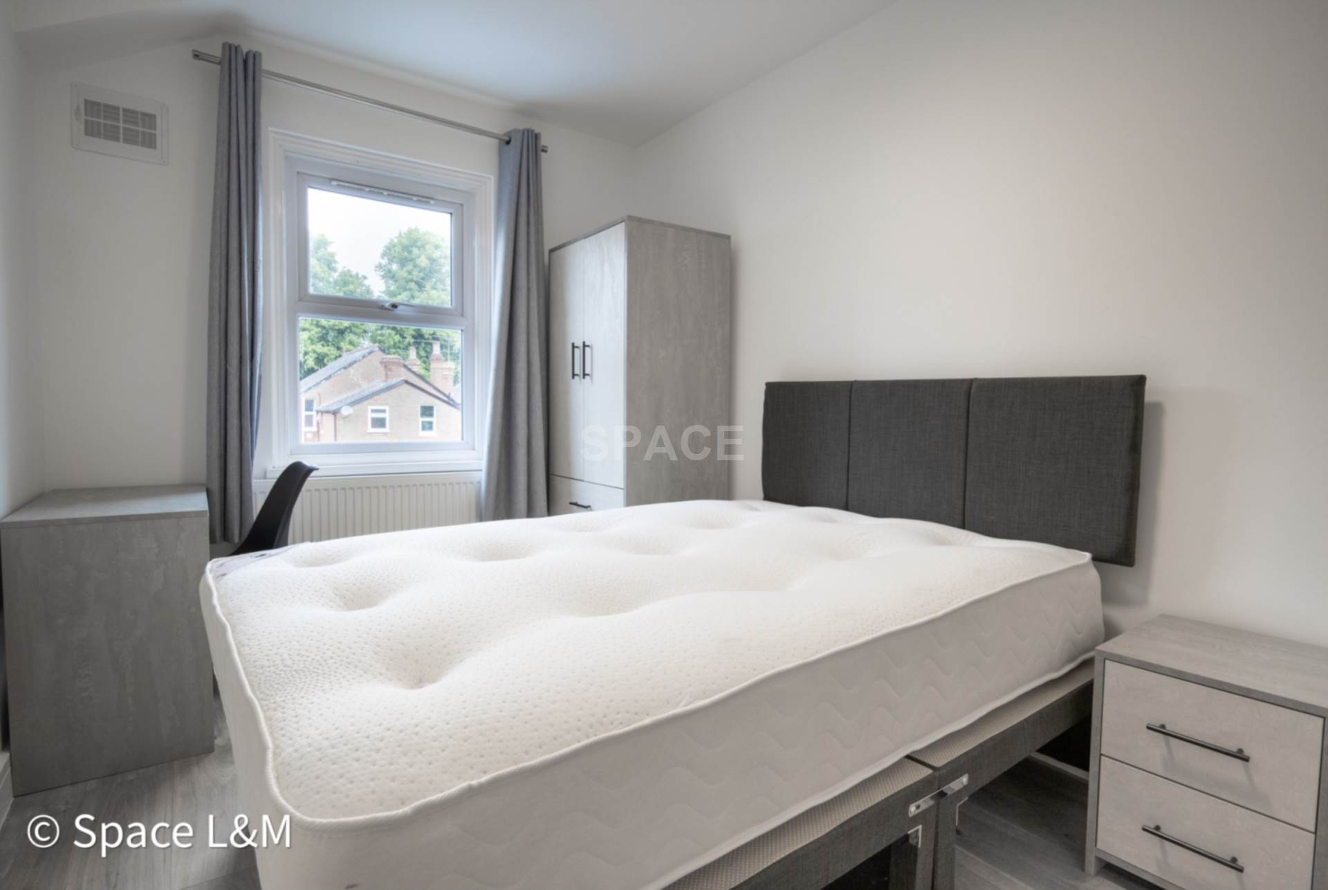 Grange Avenue, Reading, Berkshire, RG6 1DJ, Image 16