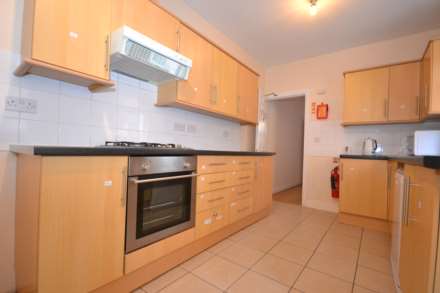 Norris Road, Reading, Berkshire, RG6 1NJ, Image 5