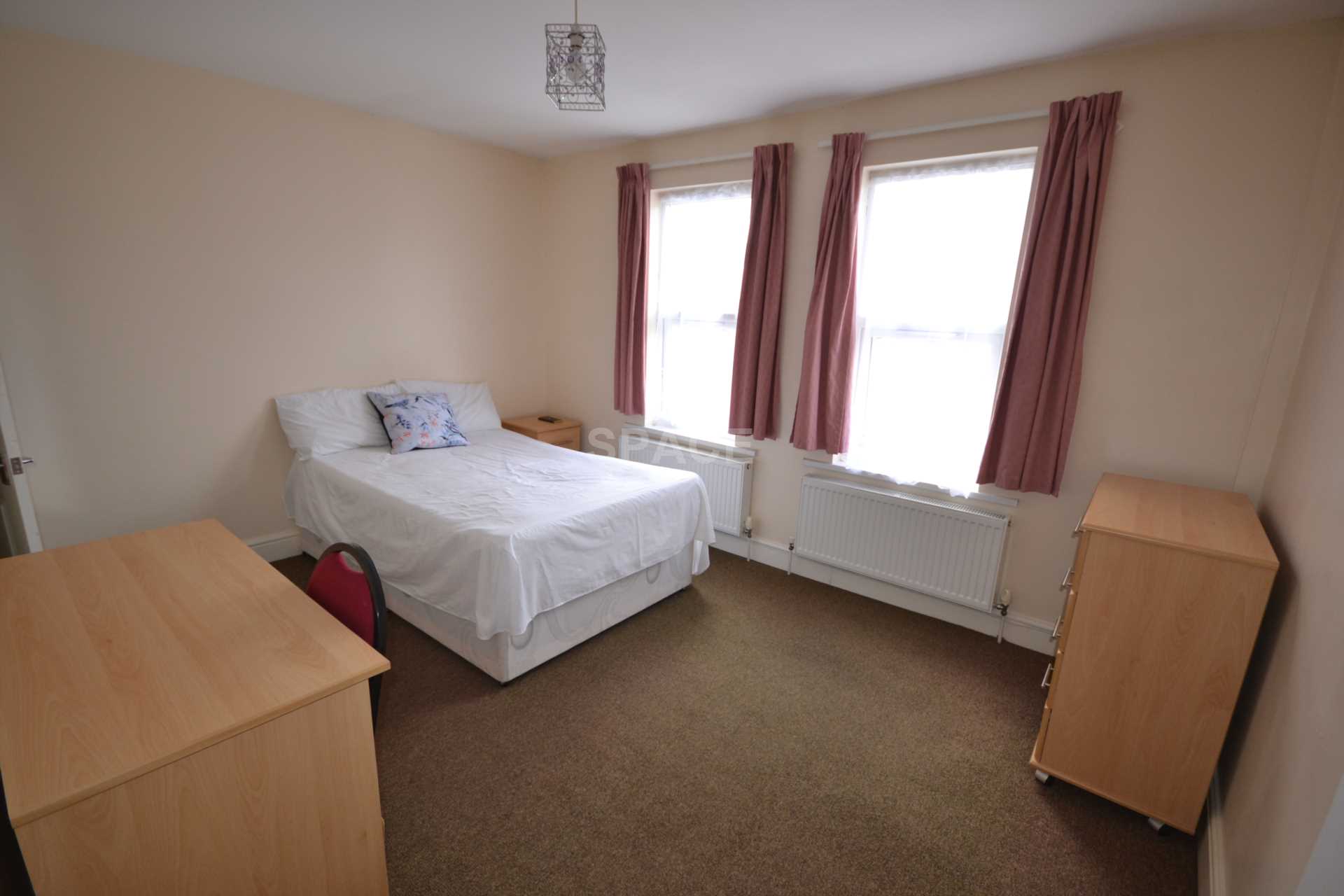 Norris Road, Earley, Reading, Berkshire, RG6 1NJ, Image 4