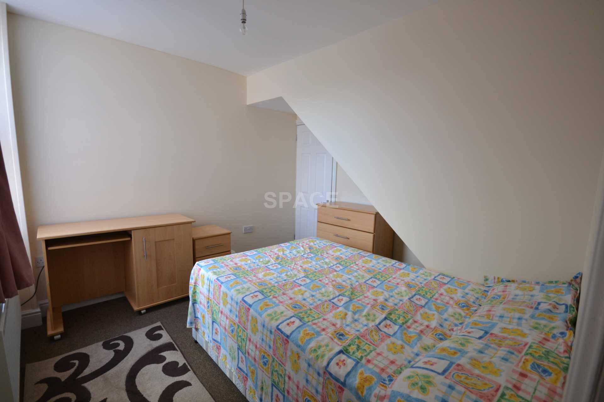 Norris Road, Earley, Reading, Berkshire, RG6 1NJ, Image 6