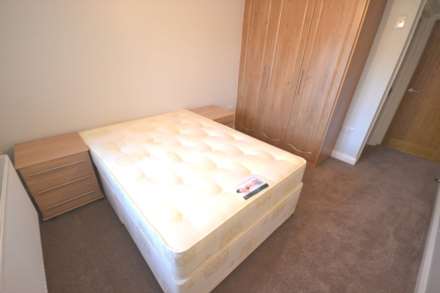 Cotehouse, Wokingham Road, Earley, Reading, Berkshire, RG6 7DU, Image 2
