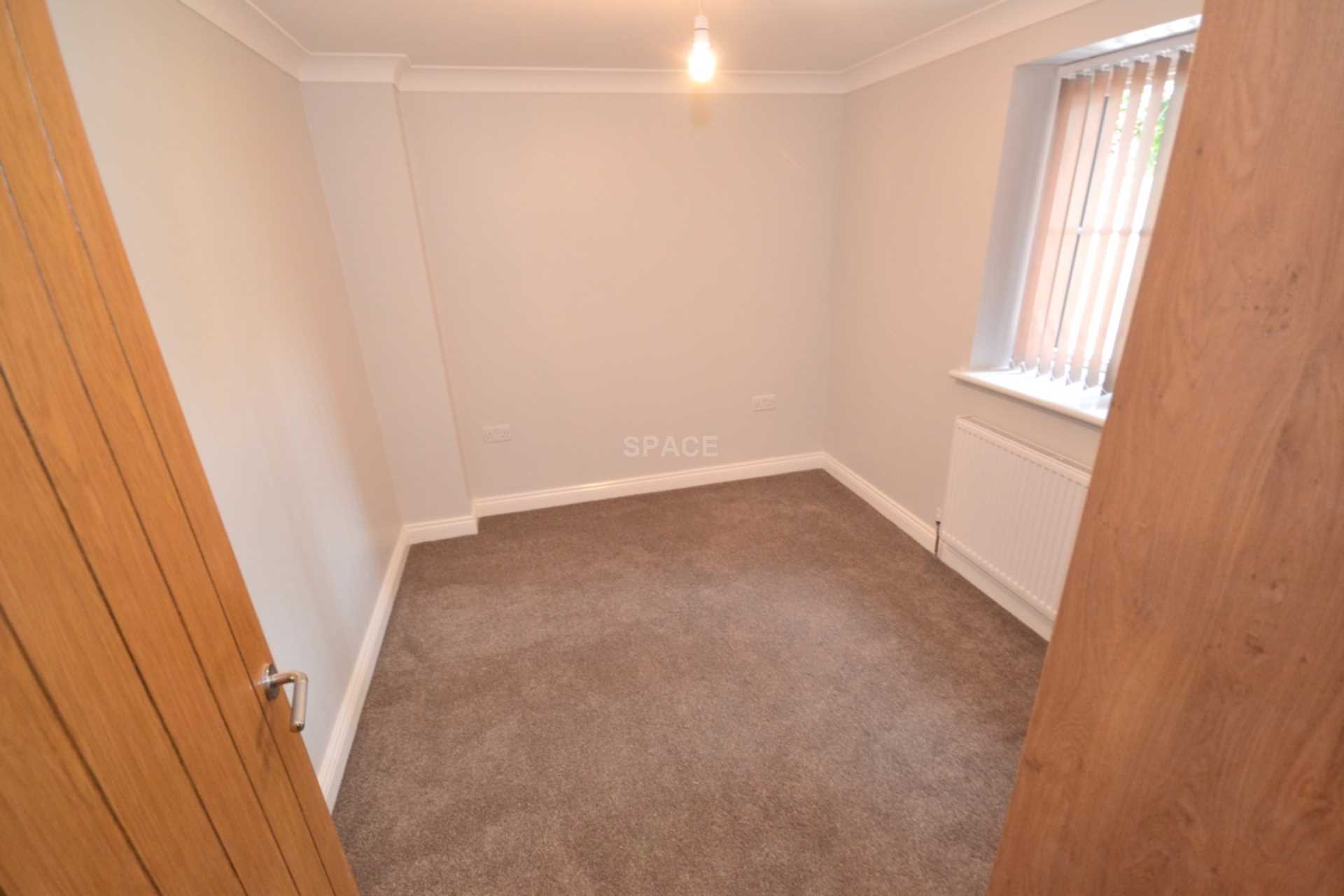 Cotehouse, Wokingham Road, Earley, Reading, Berkshire, RG6 7DU, Image 3