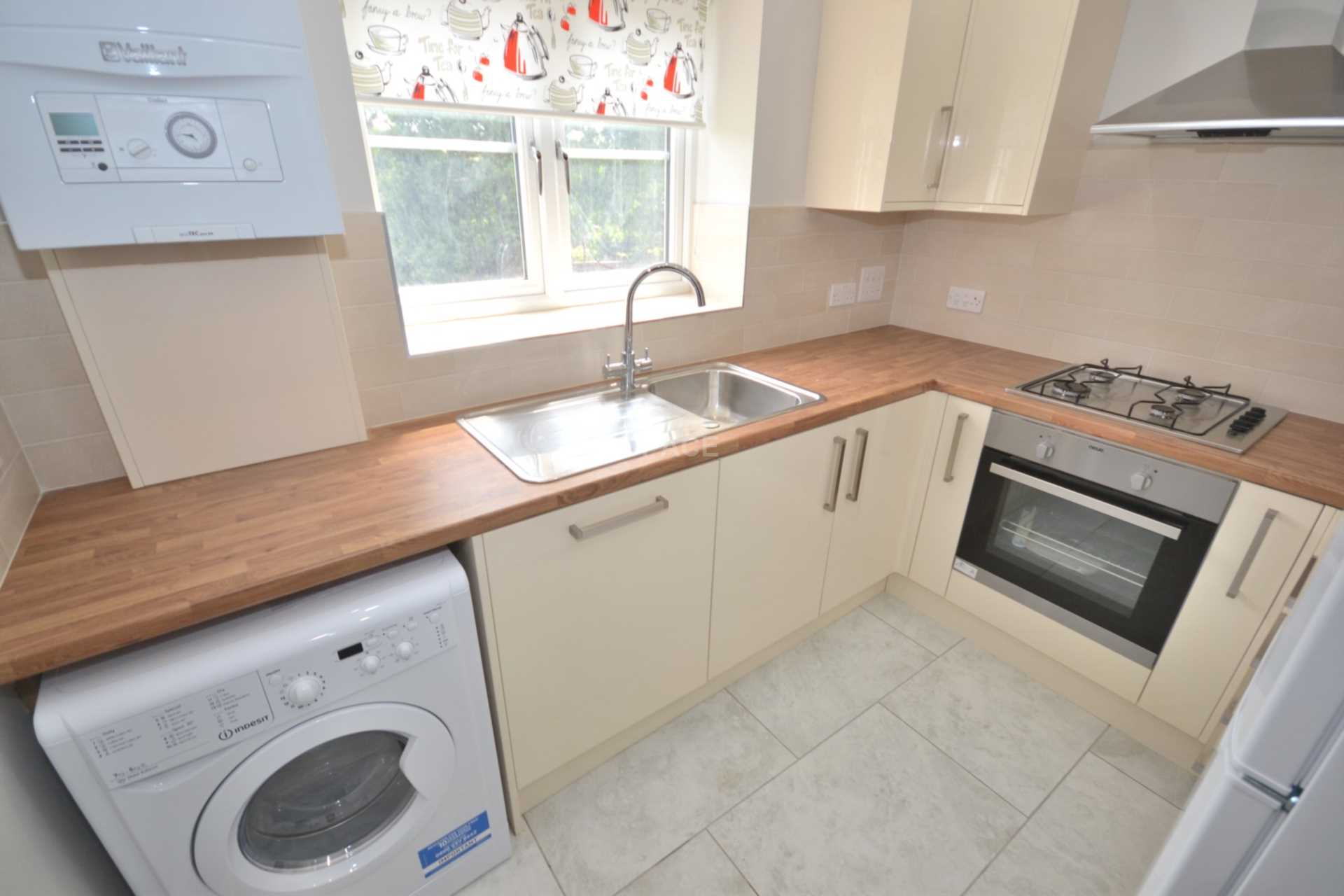 Cotehouse, Wokingham Road, Earley, Reading, Berkshire, RG6 7DU, Image 8