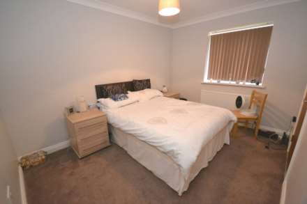 Cotehouse, Wokingham Road, Earley, Reading, Berkshire, RG6 7DU, Image 2