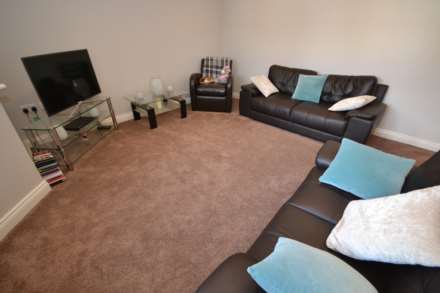 Cotehouse, Wokingham Road, Earley, Reading, Berkshire, RG6 7DU, Image 6