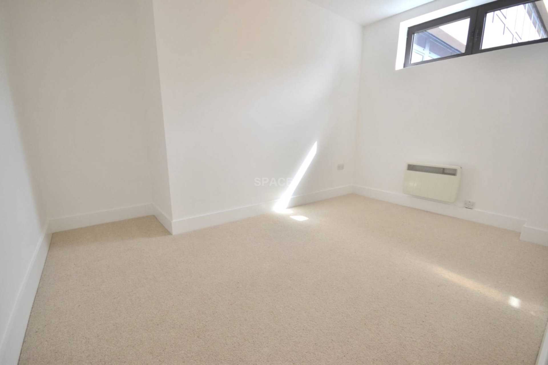 Hanover House, Kings Road, Reading, Berkshire, RG1 4NN, Image 6