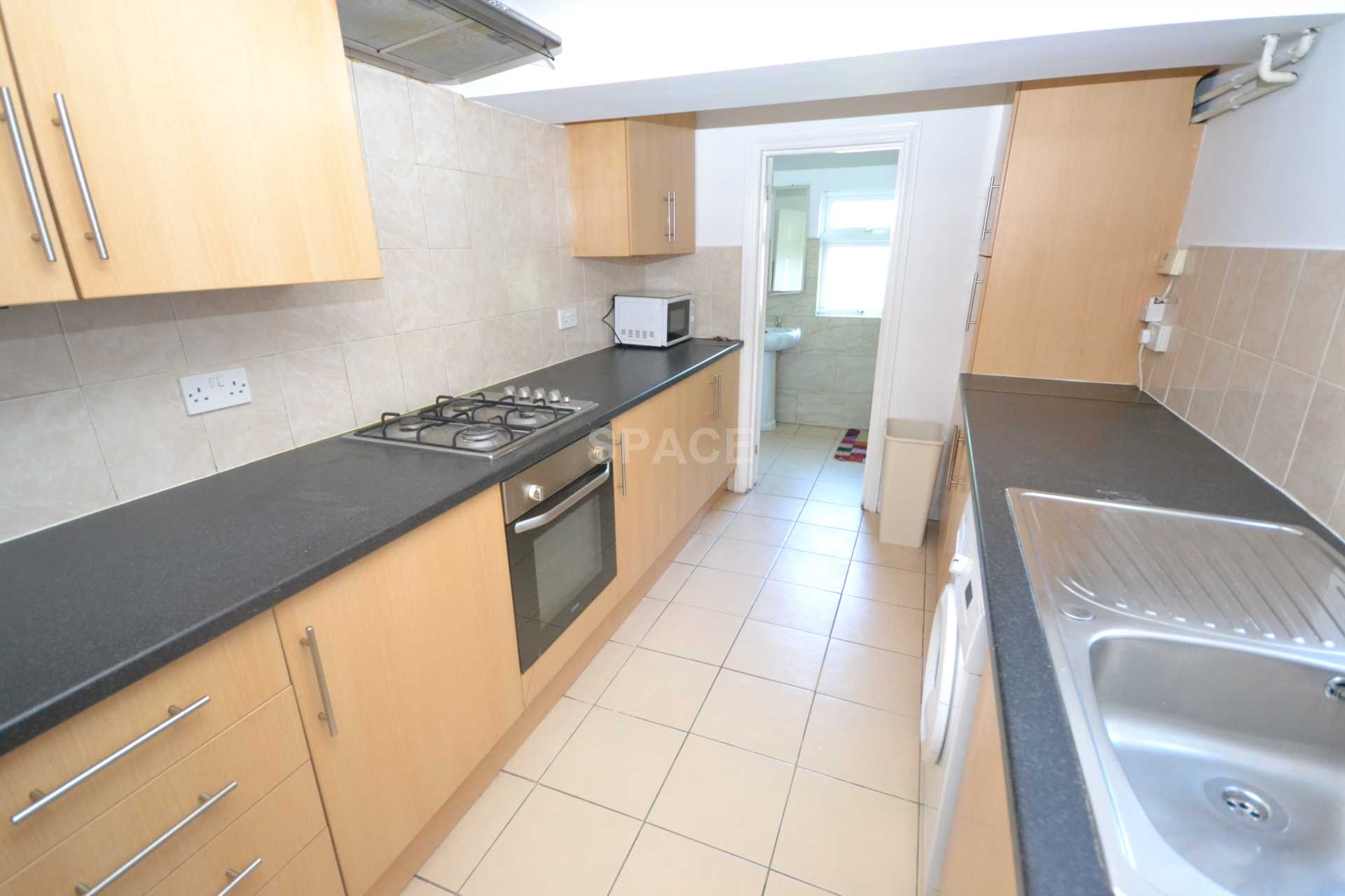 Donnington Road, University, Reading, Berkshire, RG1 5NE, Image 3
