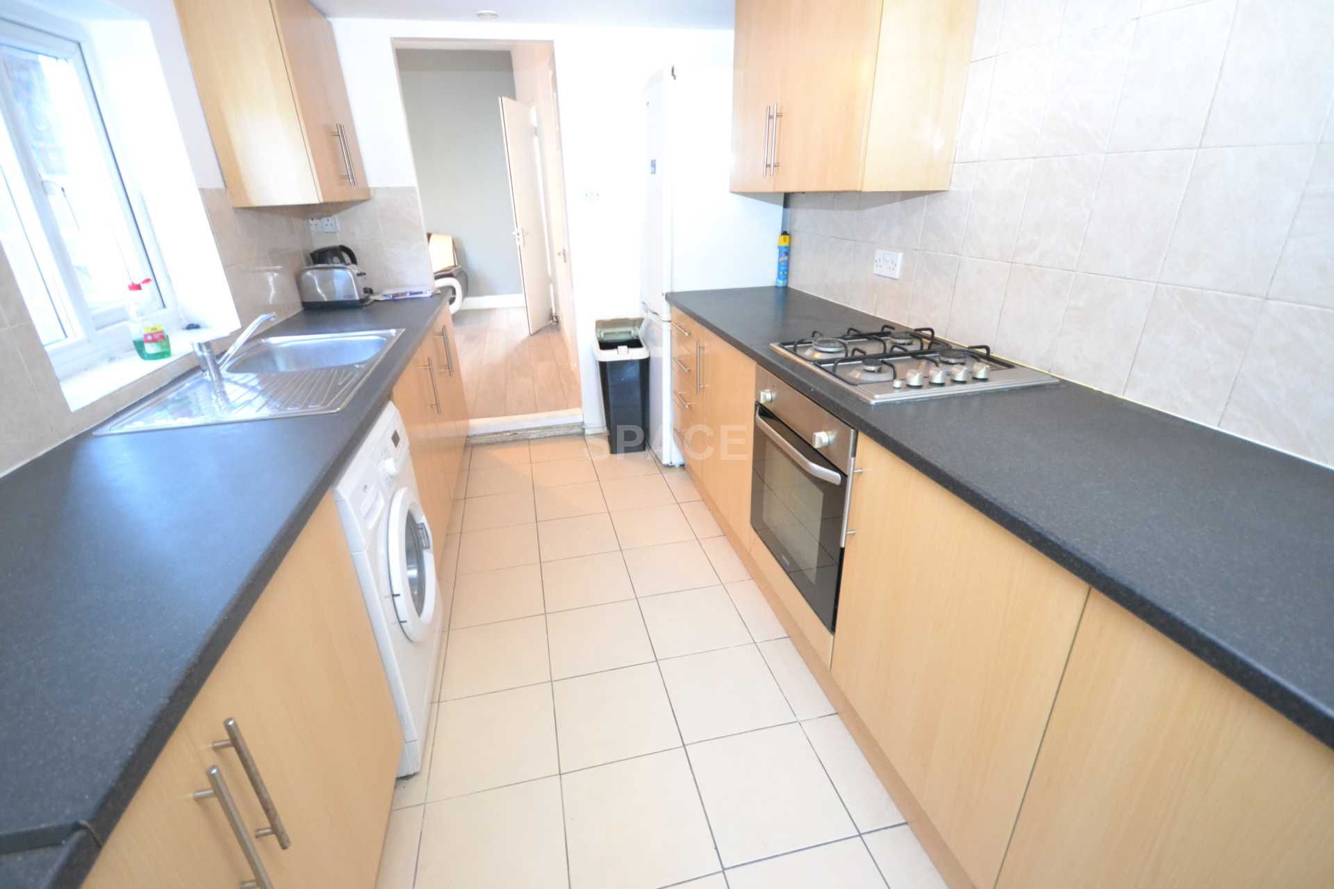 Donnington Road, University, Reading, Berkshire, RG1 5NE, Image 5