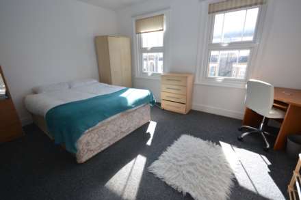 Donnington Road, University, Reading, Berkshire, RG1 5NE, Image 8