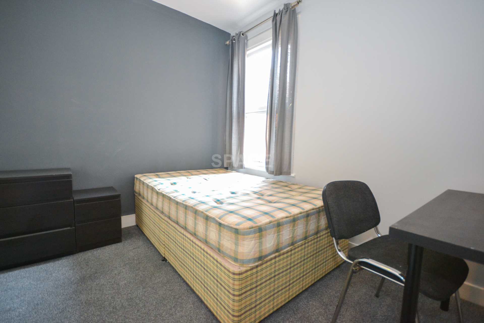 Norris Road, Reading, Berkshire,  RG6 1NJ, Image 11