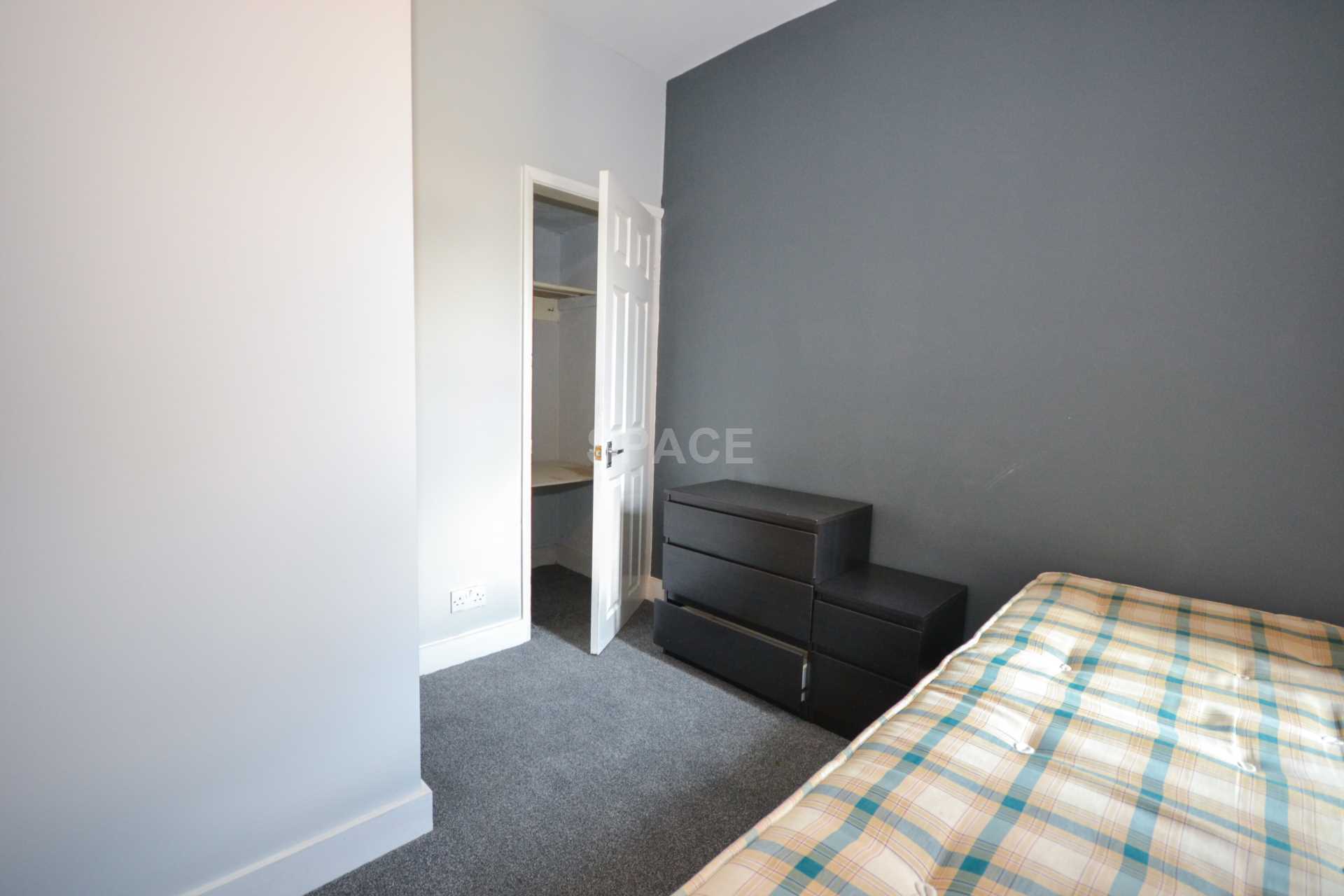 Norris Road, Reading, Berkshire,  RG6 1NJ, Image 12
