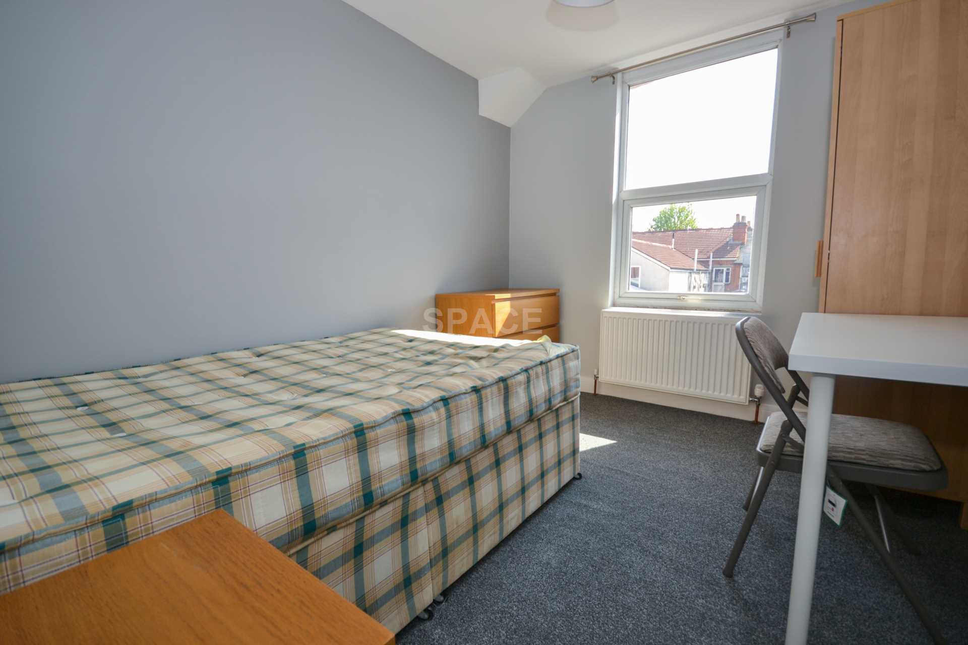 Norris Road, Reading, Berkshire,  RG6 1NJ, Image 14