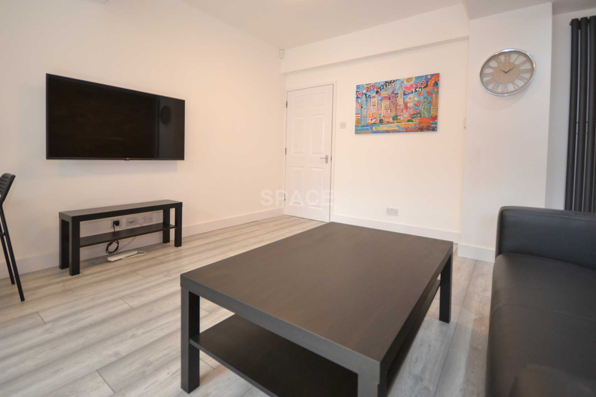Norris Road, Reading, Berkshire,  RG6 1NJ, Image 5