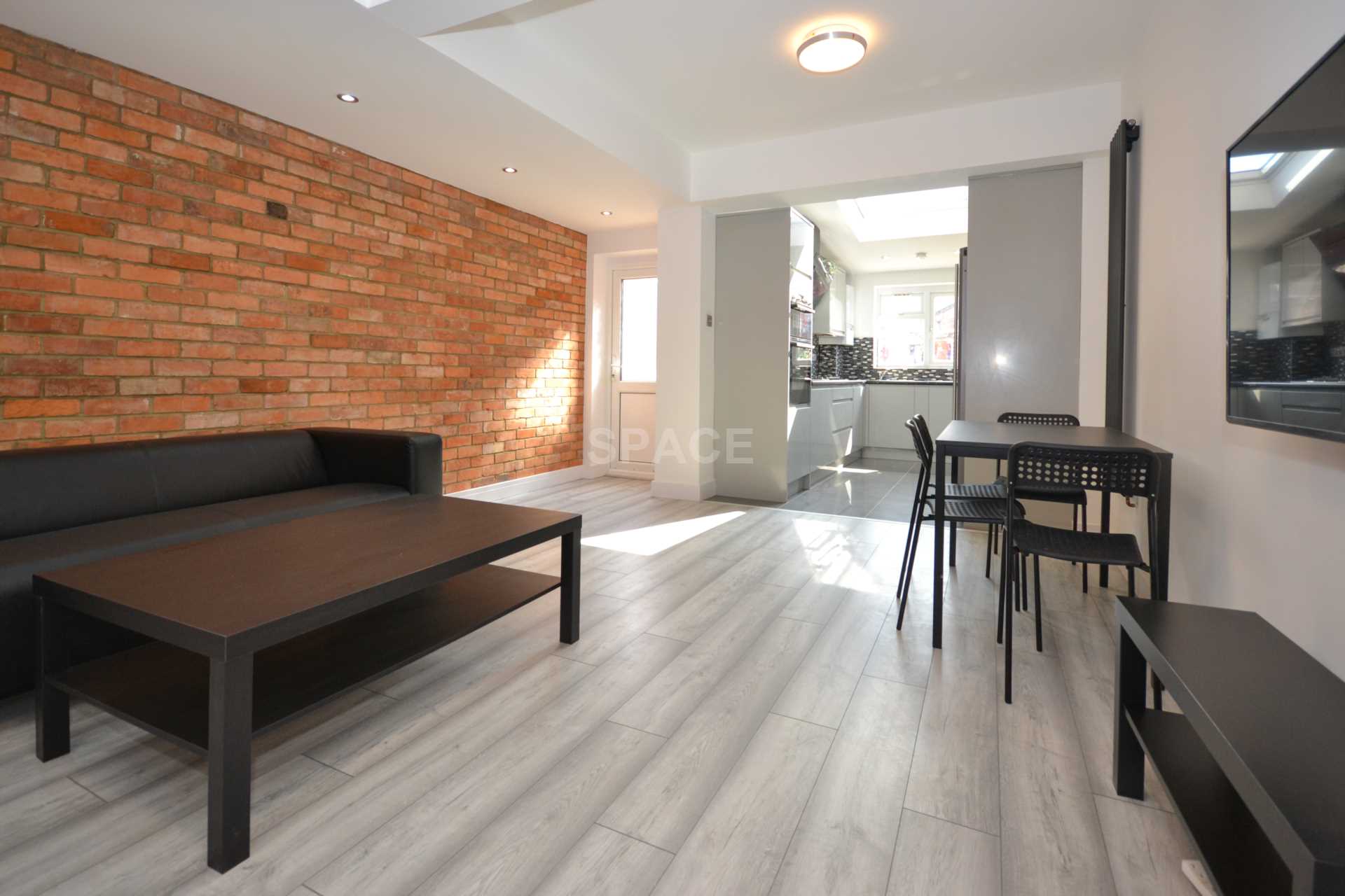Norris Road, Reading, Berkshire,  RG6 1NJ, Image 6