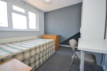 Norris Road, Reading, Berkshire,  RG6 1NJ, Image 20