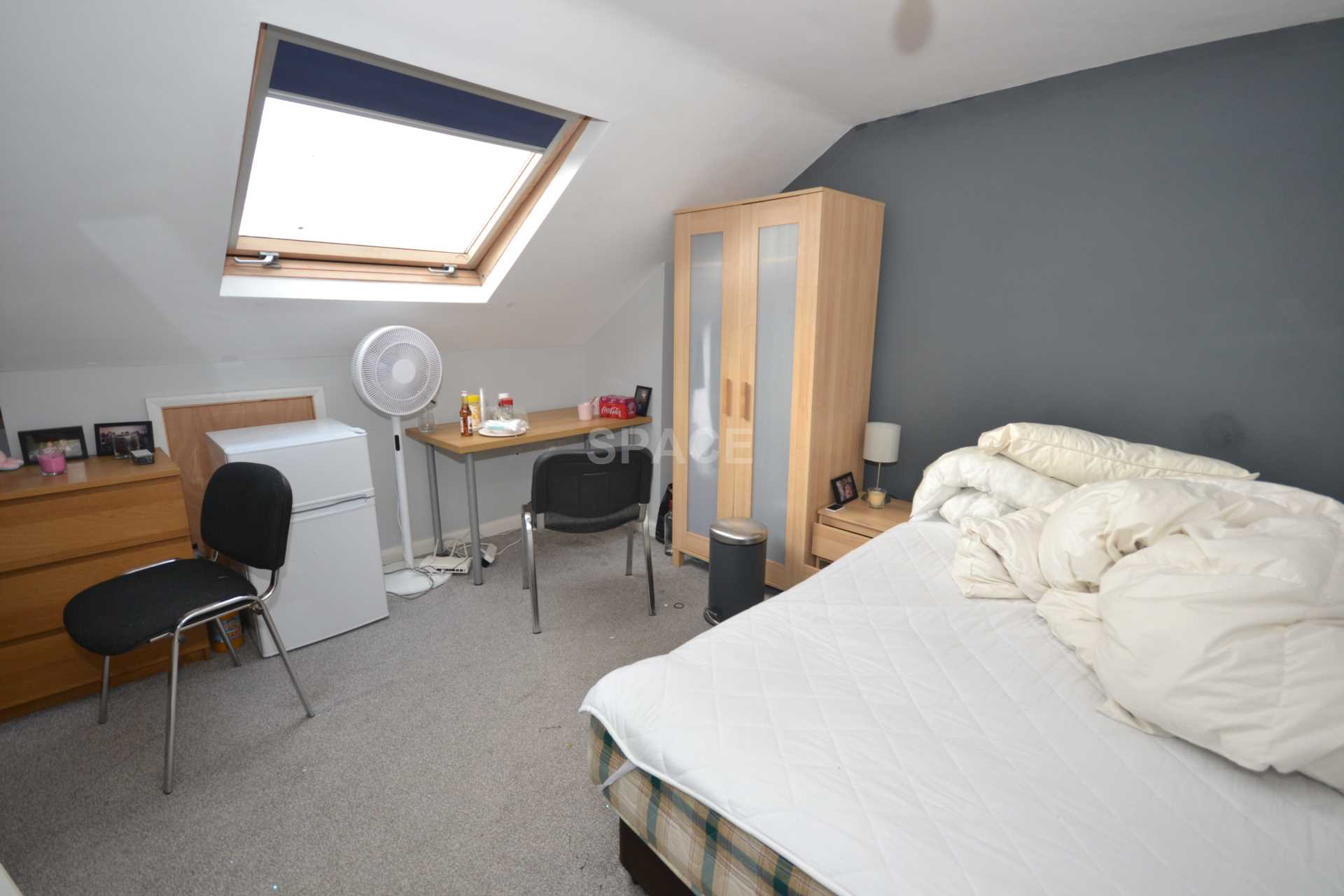 Grange Avenue, Reading, Berkshire, RG6 1DL, Image 11