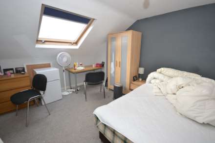 Grange Avenue, Reading, Berkshire, RG6 1DL, Image 11