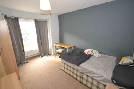 Grange Avenue, Reading, Berkshire, RG6 1DL, Image 5
