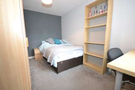 Grange Avenue, Reading, Berkshire, RG6 1DL, Image 7