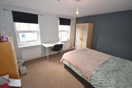 Grange Avenue, Reading, Berkshire, RG6 1DL, Image 8