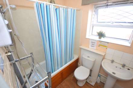 BEDSIT- Southampton Street, Reading, Berkshire, RG1 2RB, Image 3