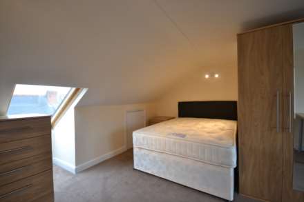 St Edwards Road, Reading, Berkshire, RG6 1NL, Image 6