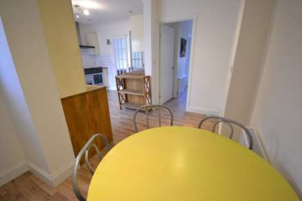 Wykeham Road, Reading, RG6 1NR, Image 7