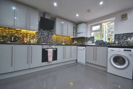 Donnington Road, Reading, Berkshire, RG1 5ND, Image 2