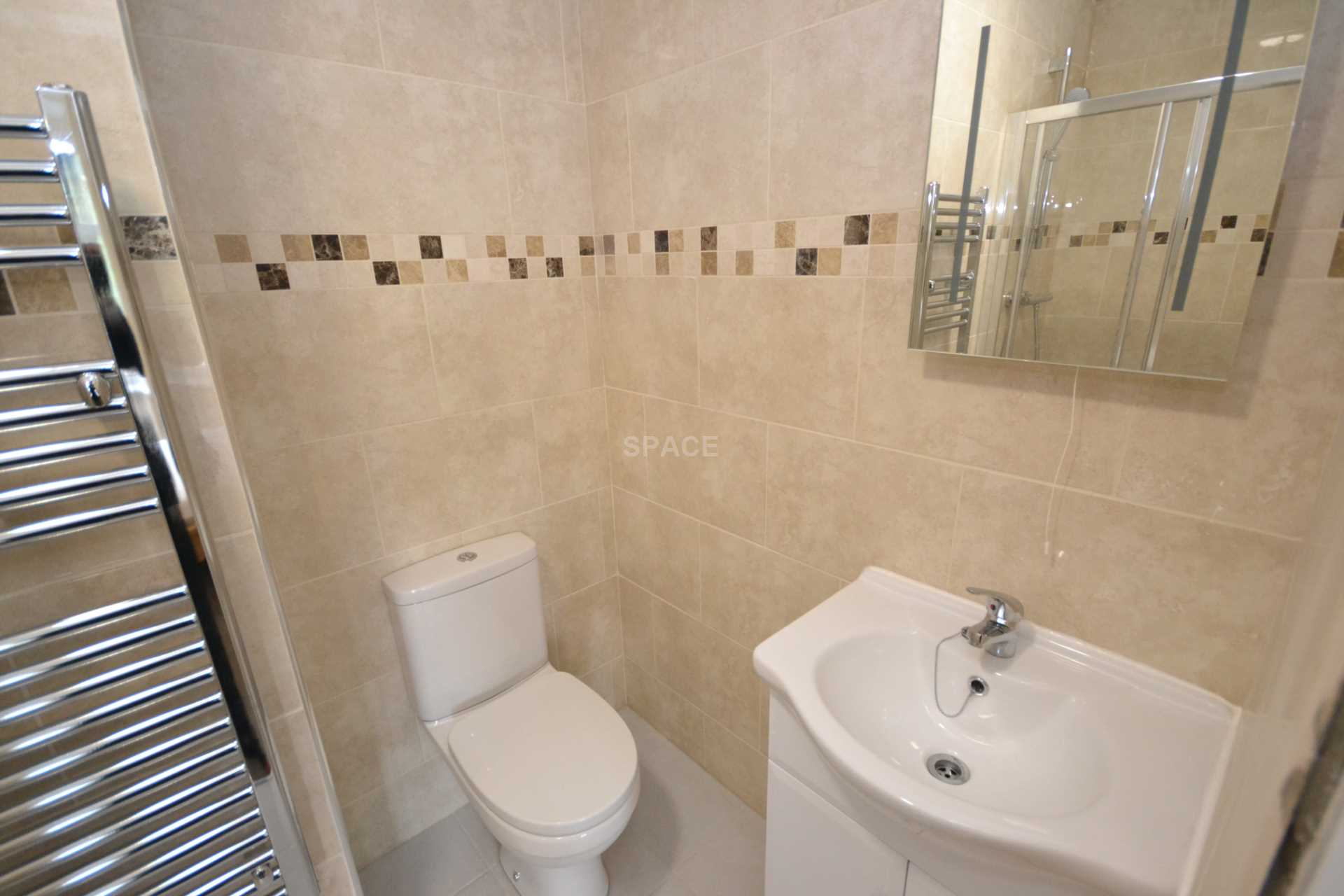 Church Road, Reading, Berkshire, RG6 1HW - Room 2, Image 3