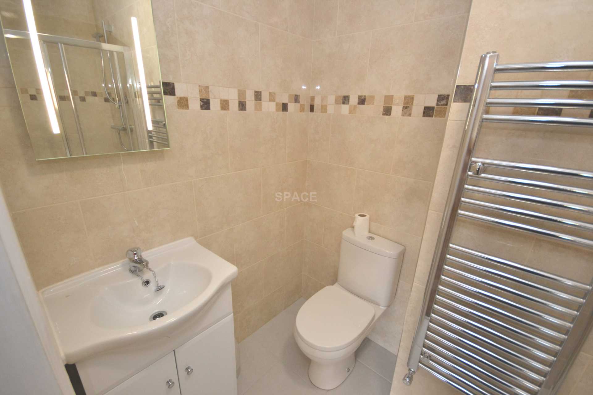 Church Road, Reading, Berkshire, RG6 1HW - Room 3, Image 4