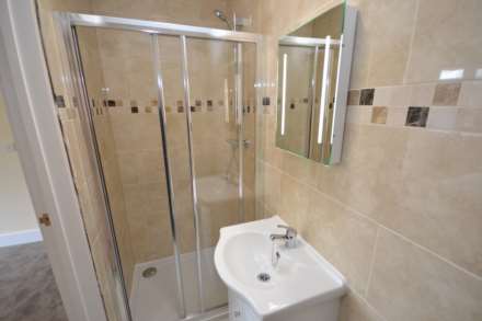 Church Road, Reading, Berkshire, RG6 1HW - Room 4, Image 3