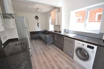 St. Bartholomews Road, Reading, Image 7