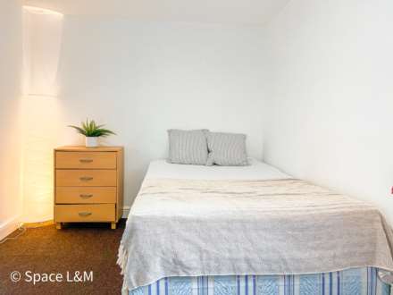 Property For Rent Basingstoke Road, Reading