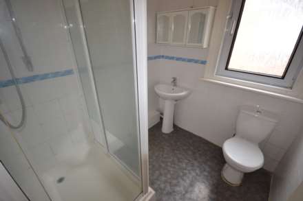 Basingstoke Road, Reading, Berkshire, RG2 0ET, Image 10