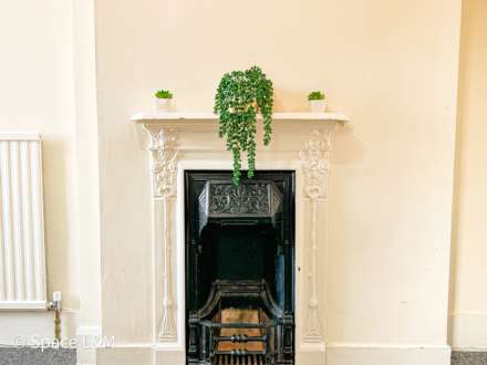 Basingstoke Road, Reading, Berkshire, RG2 0ET., Image 2