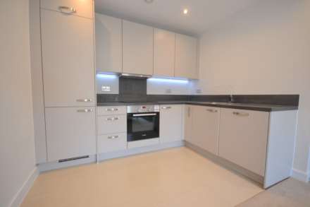 Peregrine House, Bedwyn Mews, Reading, Berkshire, RG2 0NZ, Image 9