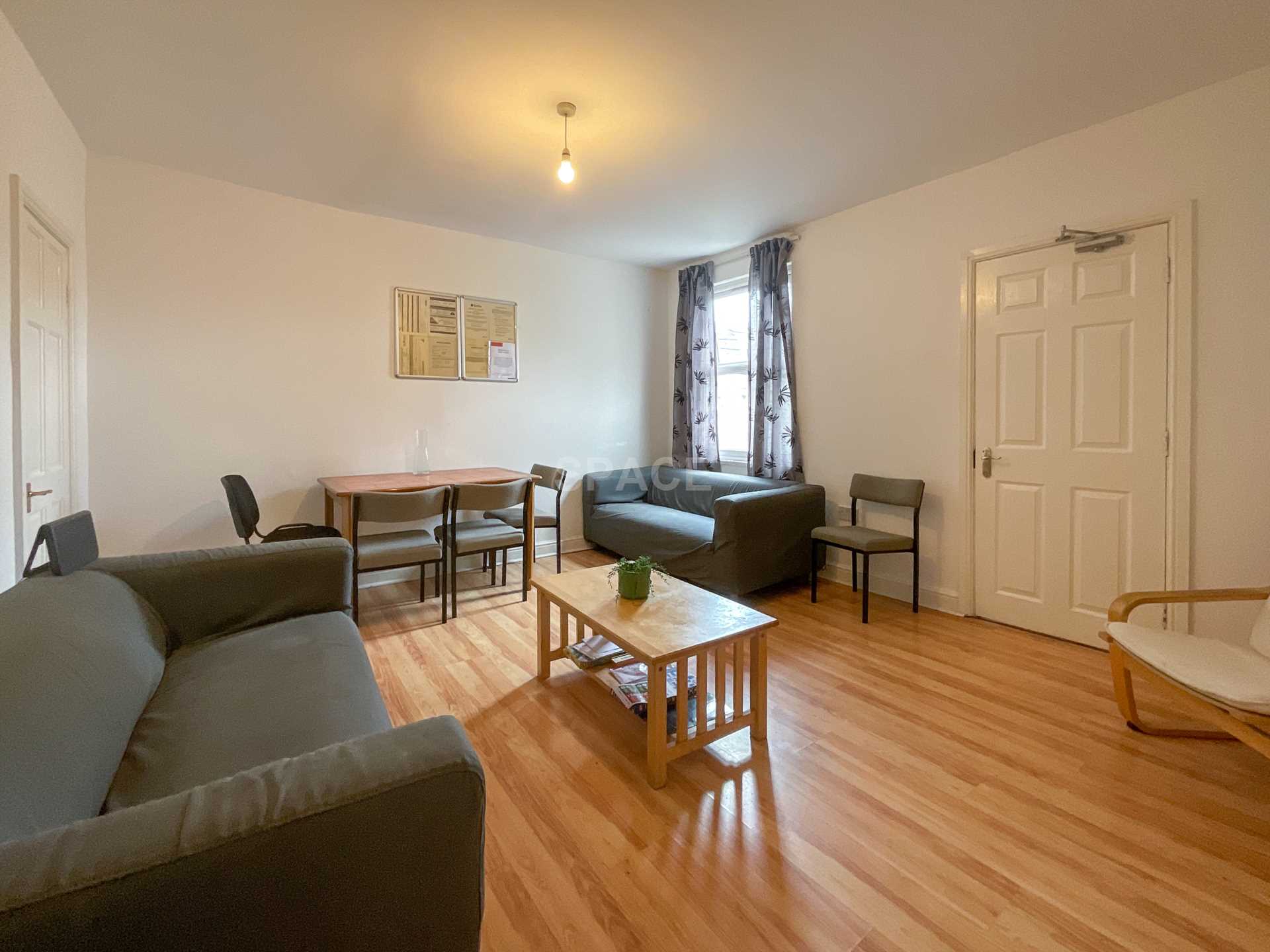 Milman Road, Reading, Berkshire, RG2 0AY, Image 2