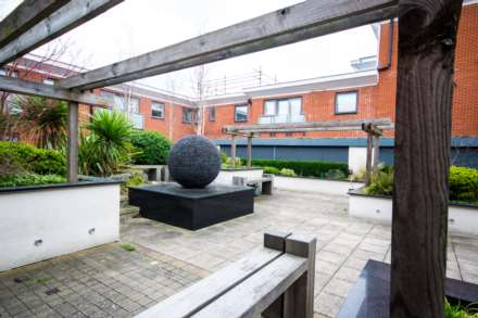 Heron House, Reading, RG2, Image 11